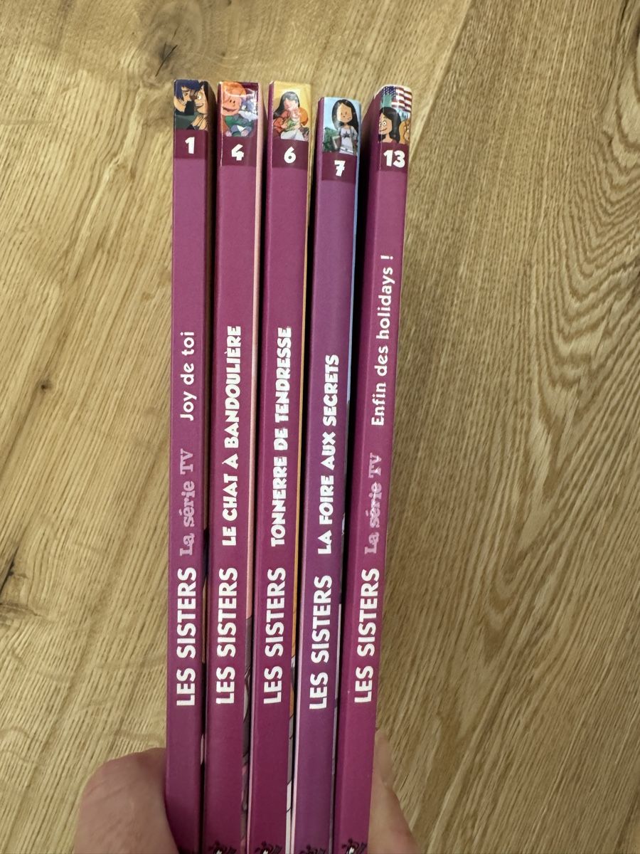 Libri: Livrés Sisters  – Usato da Puplinge venduto da Cechth 1