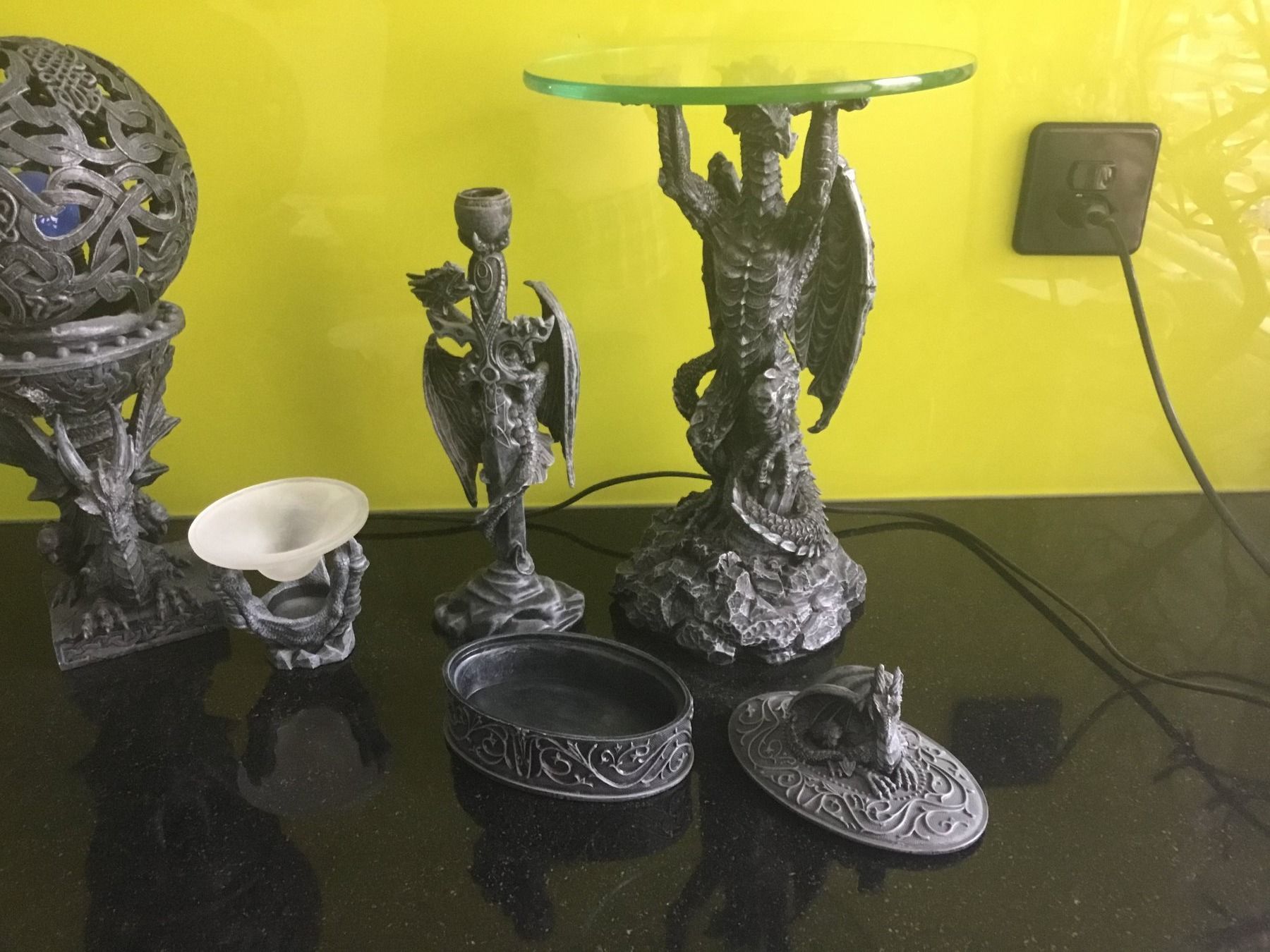 Skulpturen & Statuen: 5er Deko Set Drachen Figuren, Gothic Deko – Gebraucht aus Basel von Hampe1555 3