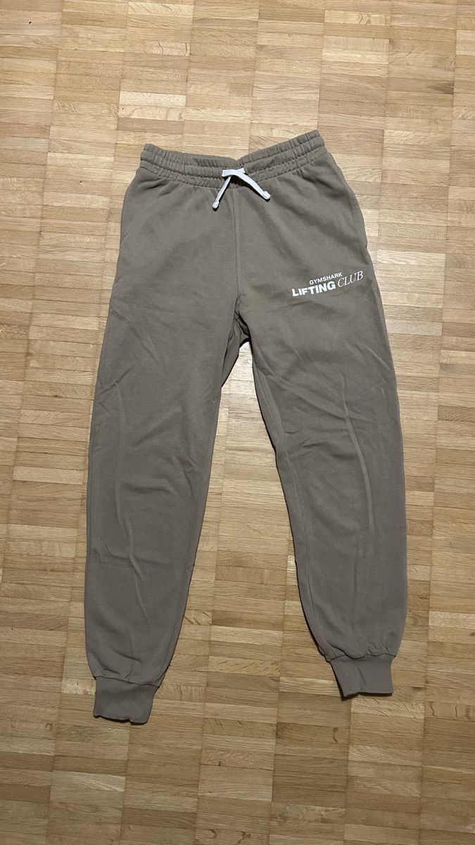 Gymshark Pantaloni: Gymshark Jogginhose – Usato da Thun venduto da SelinaW1995