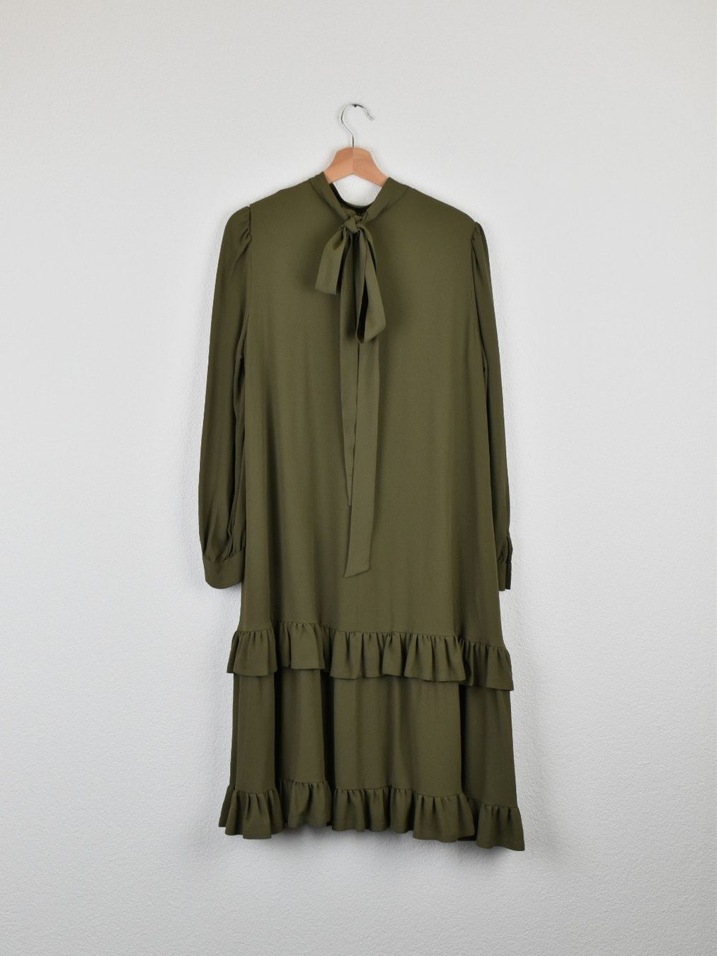 Odeeh Vestiti: ODEEH Kleid, Gr.38, Acetat & Seide, olivgrün – Usato da Nürensdorf venduto da 2ND_STORY 1