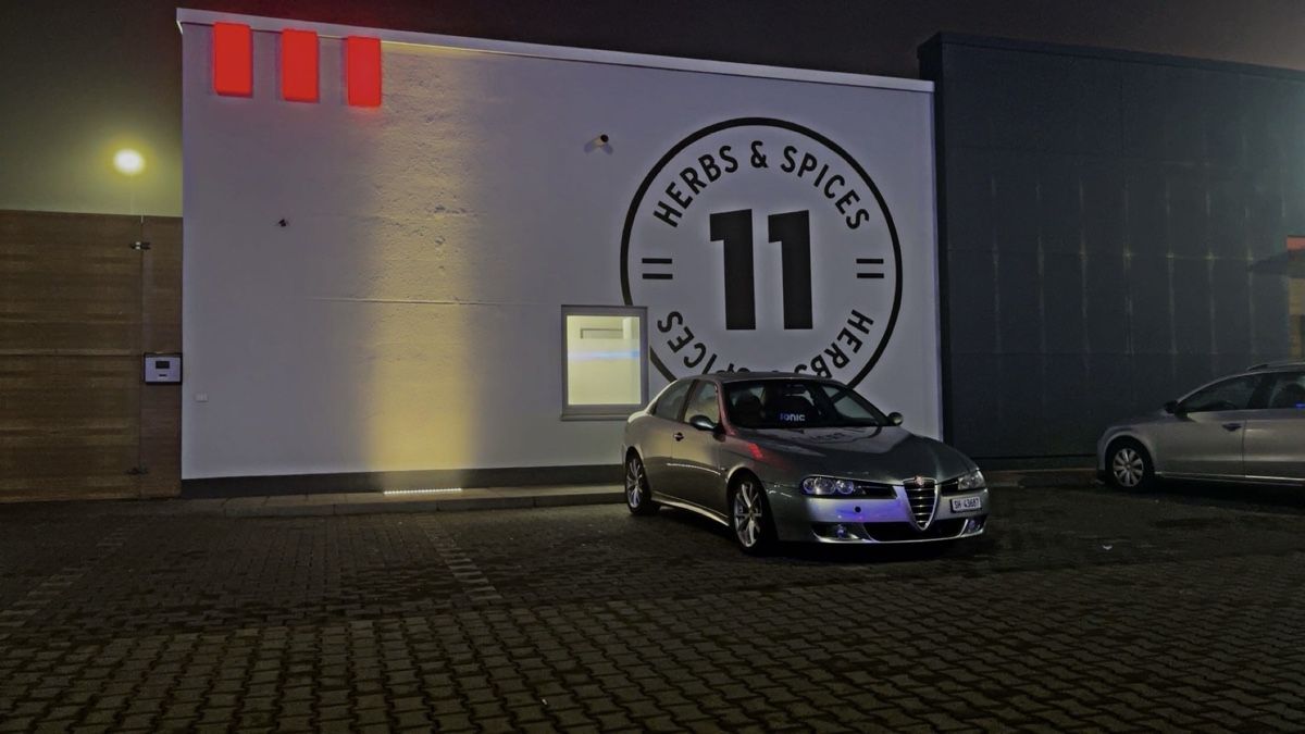 Alfa Romeo Automobili: Alfa Romeo 156 – Usato da Schaffhausen venduto da mic_x2t7 1