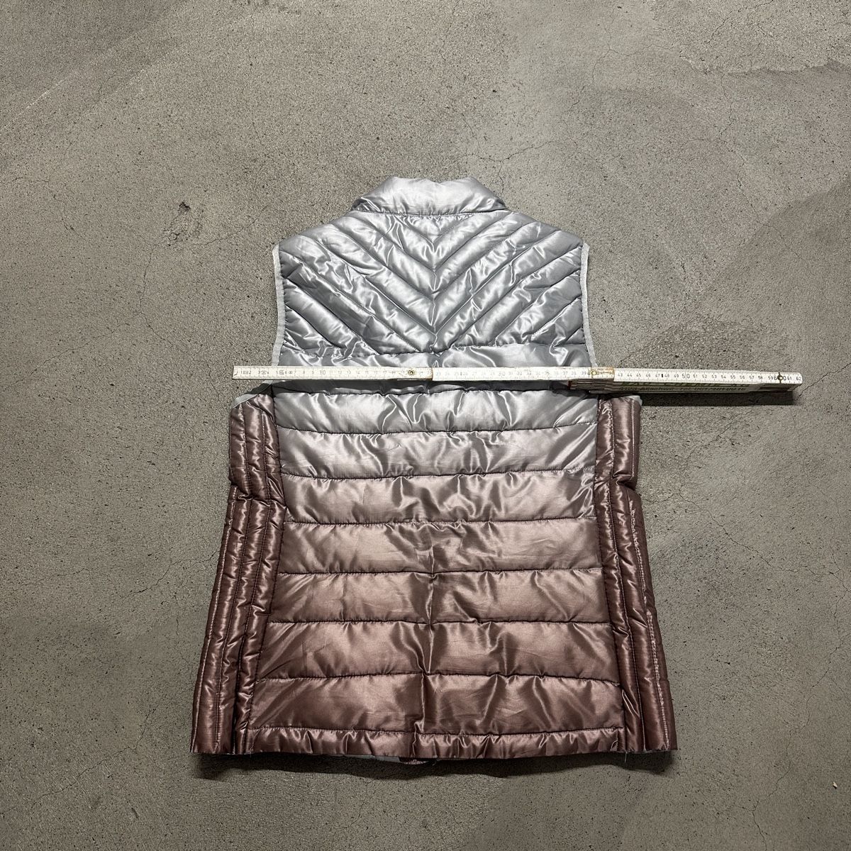 Gap Gilet & Giacche senza maniche: Gap Steppweste silber braun Farbverlauf Grösse S – Usato da Allschwil venduto da adr_nh68 4