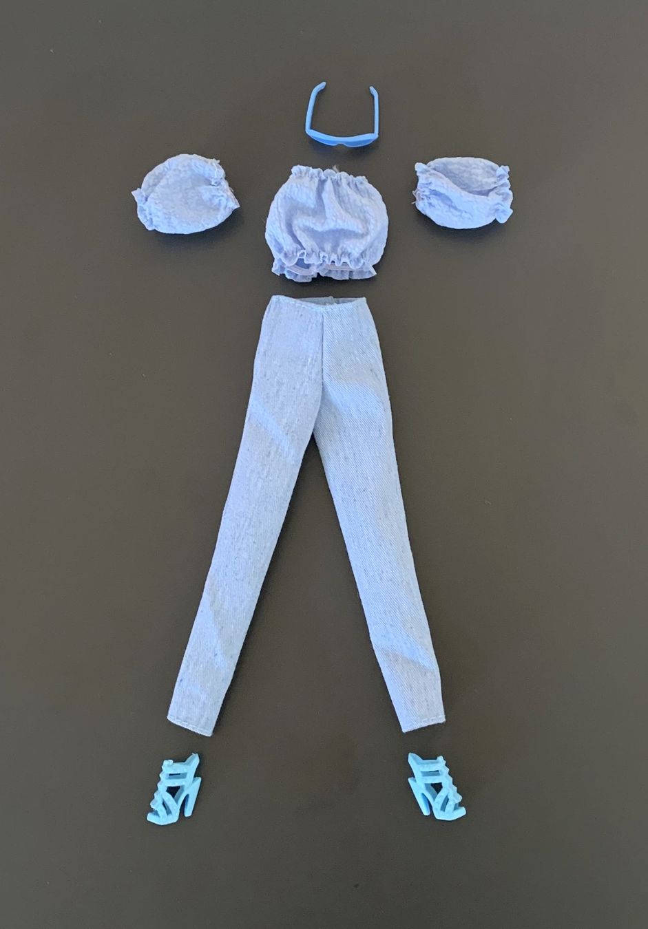Bambole: HELLBLAUES BARBIE-OUTFIT 6-teilig  **NEU** – Nuovo (secondo la descrizione) da Starrkirch-Wil venduto da Evelyne222 6