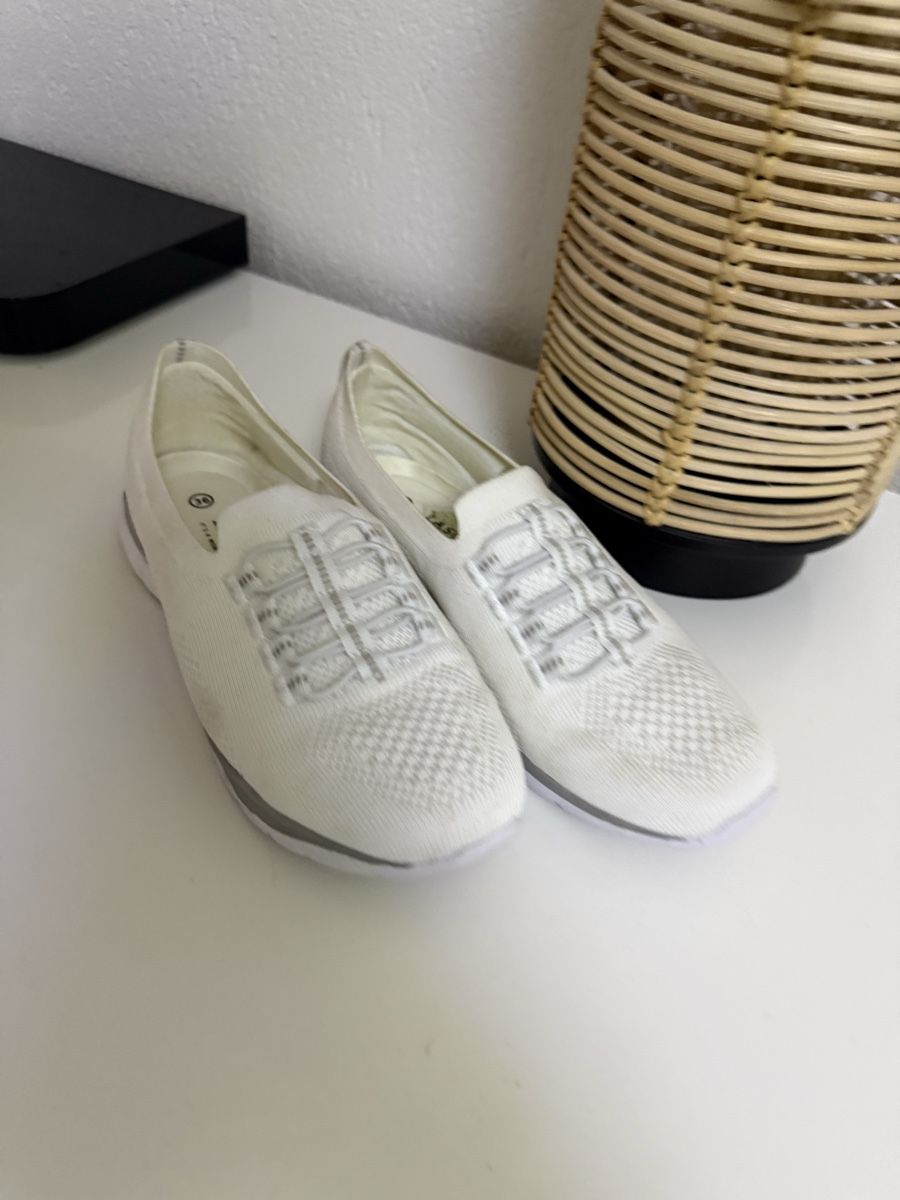 Scarpe da donna: Lascana Slipper, Gr 36 – Nuovo (secondo la descrizione) da Gossau SG venduto da cuk_fyc6 1