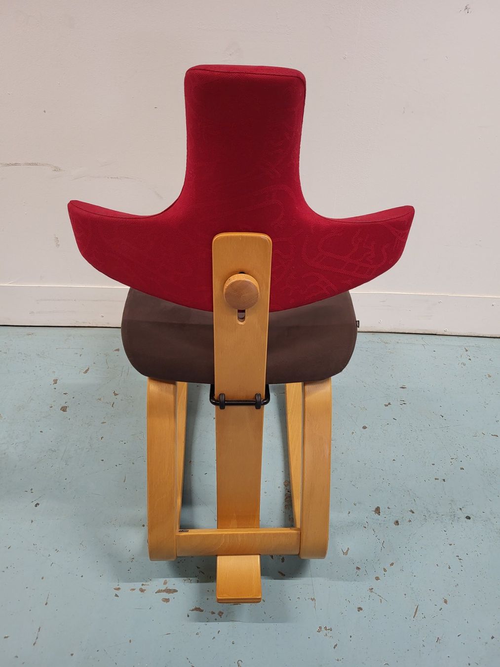 Varier Stühle: Stokke Varier ''Thatsit Balans'' – Gebraucht aus Brügg BE von POU-BELLE 2