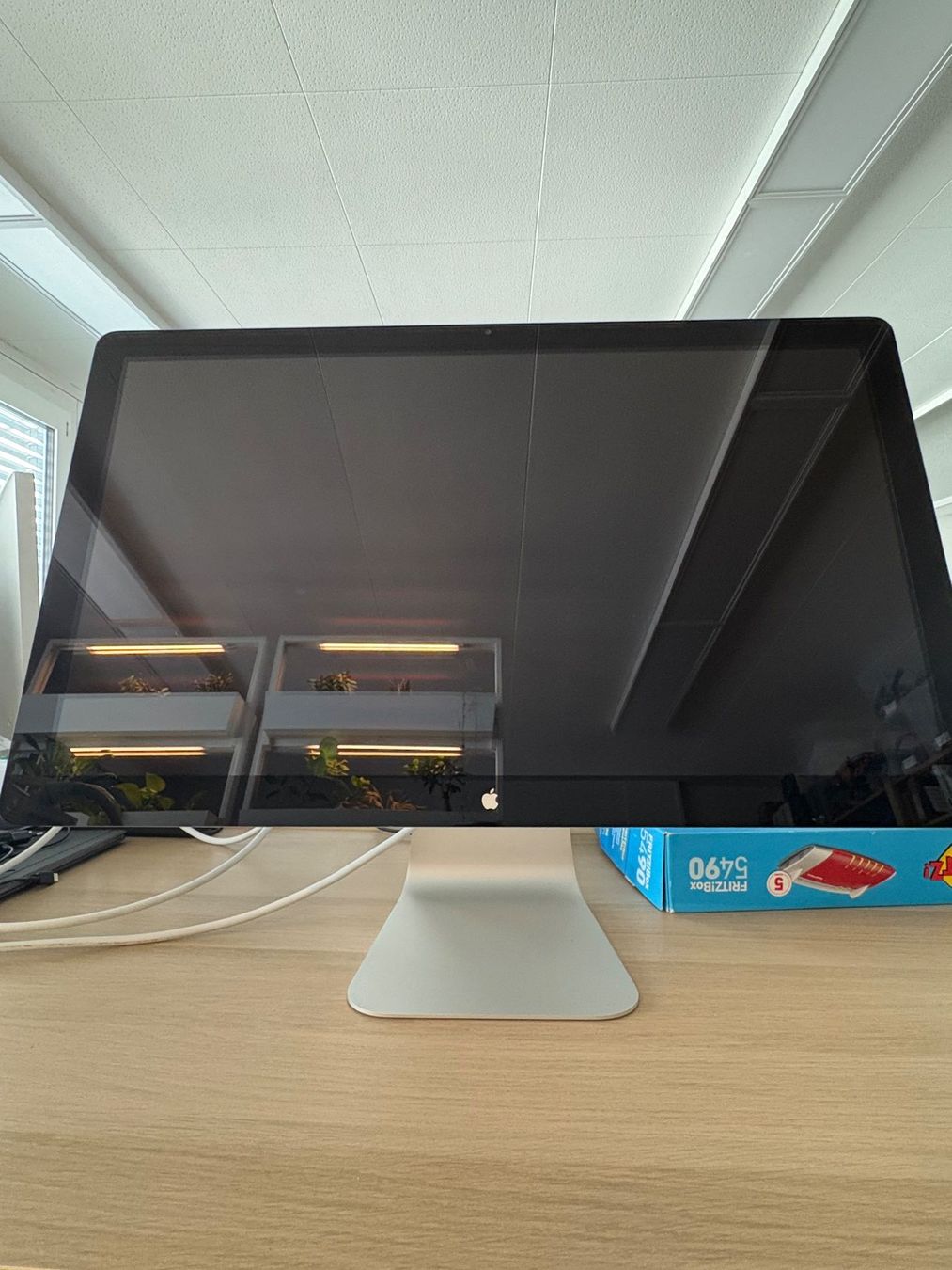 Apple Monitor: Apple Thunderbolt Display 27" (A1407) inkl. Adapter – Usato da Luzern venduto da inf_tc6f 1
