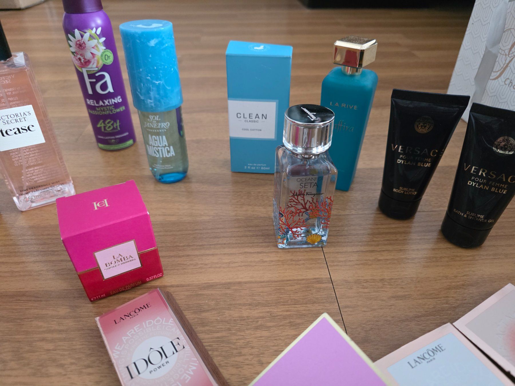 Profumi & Eau de Toilette: Mega Duftset – Nuovo (secondo la descrizione) da Basel venduto da NyGrow 1