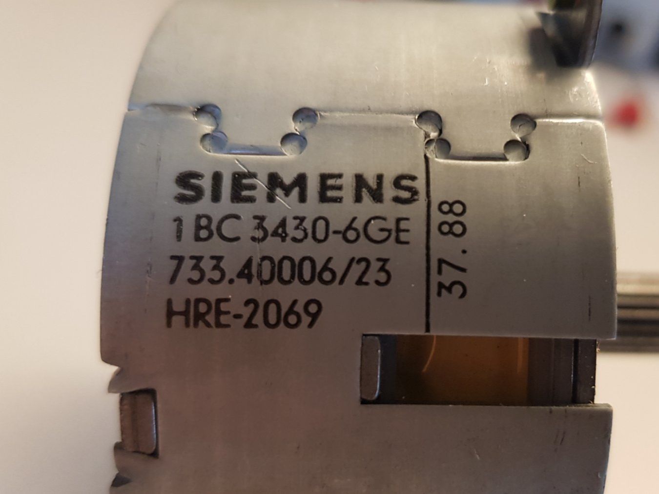 Siemens  Motori: Siemens Schrittmotoren 1BC3430 – Nuovo (secondo la descrizione) da Frauenfeld venduto da Tozz 1