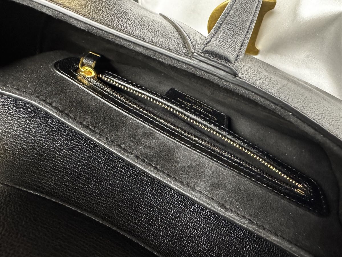 Dior Borse da donna: Dior Sac Saddle Noir - NEUF – Nuovo e nell'imballaggio originale da Bulle venduto da lcaroni 5