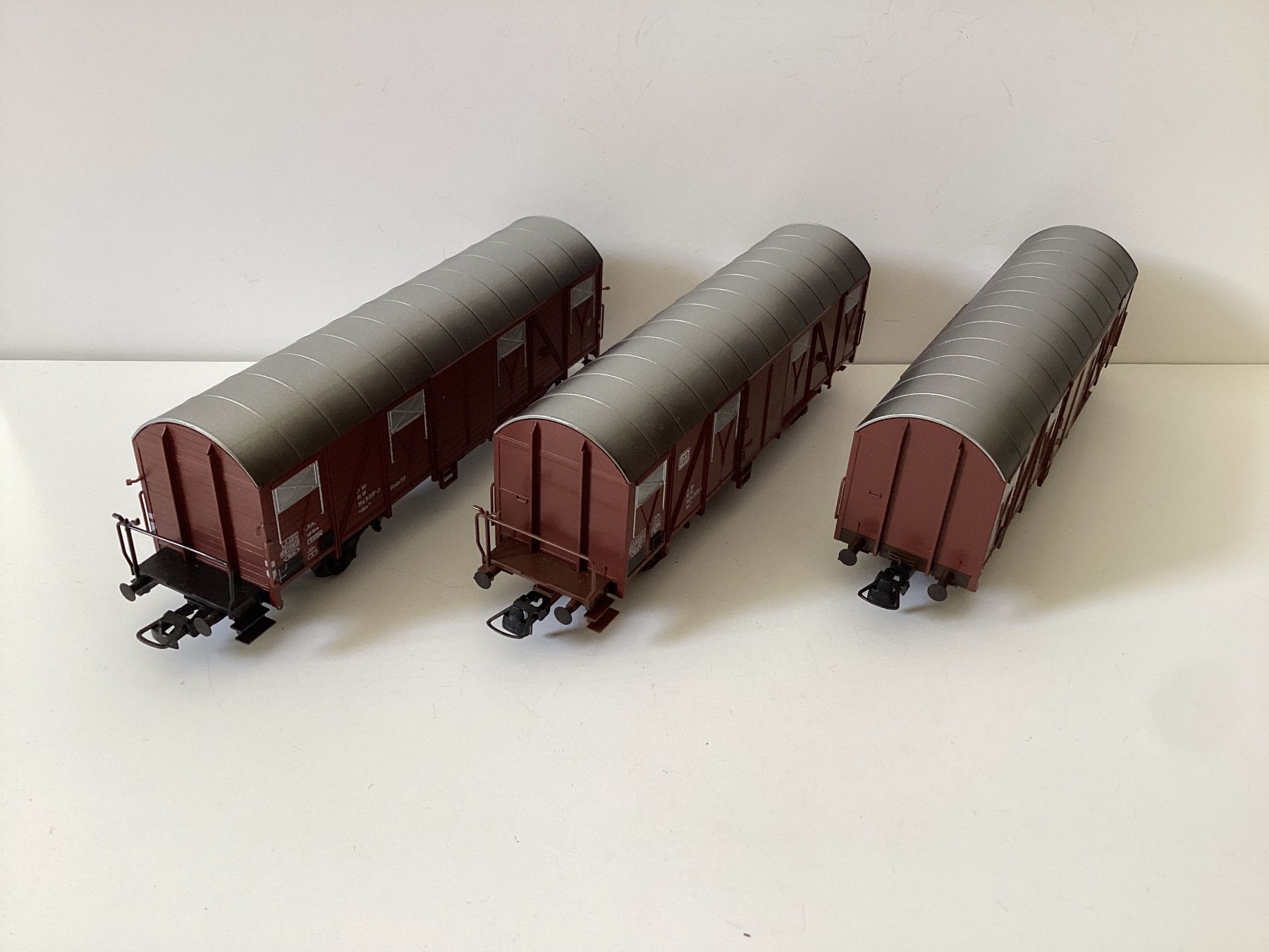 Kleinbahn Modellini di ferrovie: Klein Modellbahn Güterwagen DB 1:87 H0 – Usato da Effretikon venduto da simtek_de