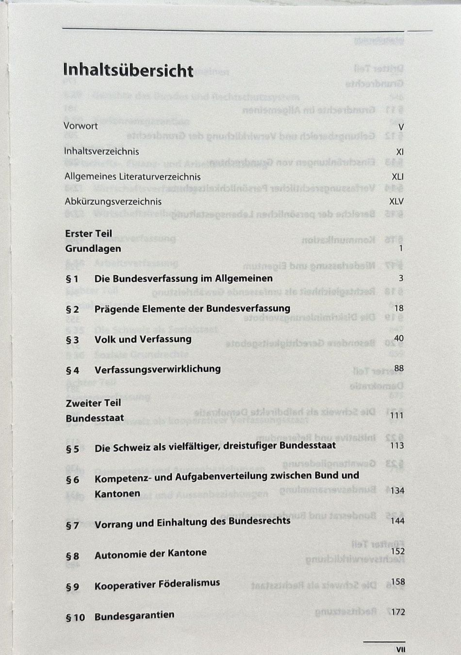 Bücher: Schweizerisches Verfassungsrecht (2016) – Gebraucht aus Bern von Mattthias 2