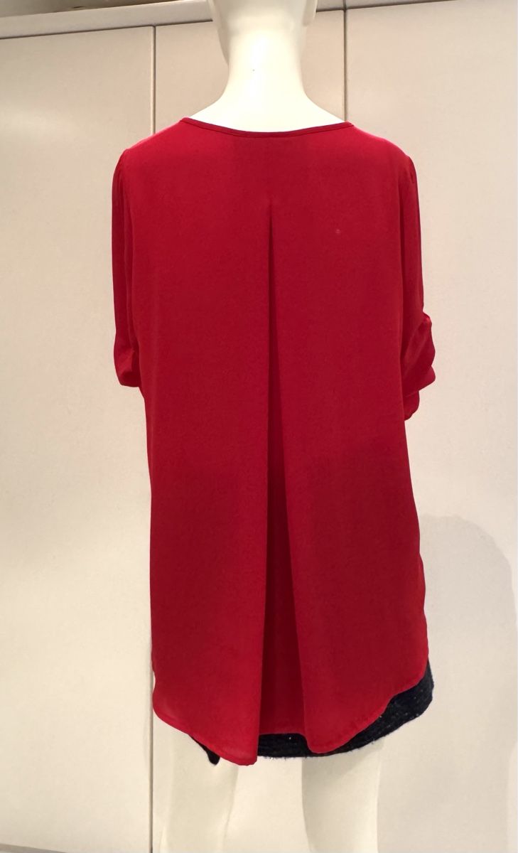 Camicette: Chemisier asymétrique rouge 40 – Nuovo (secondo la descrizione) da Genève venduto da flocon06 3