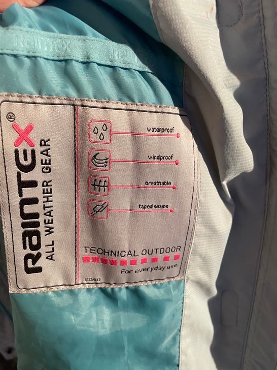 Jacken: Damen Regenjacke Windjacke 50 Raintex – Gebraucht aus Bergdietikon von antovale 1