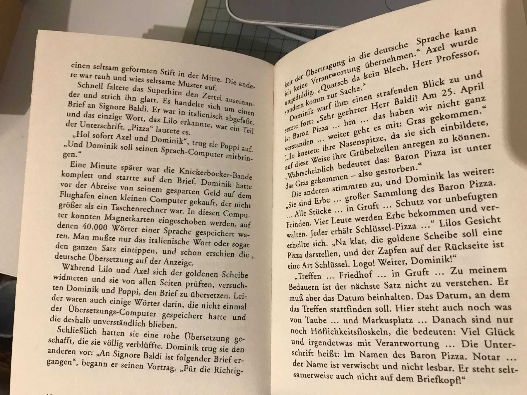 Bücher: Die Knickerbockerbande- Das Phantom der Schule spukt weiter – Gebraucht aus Guntershausen von Gloominati 2