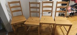 4 Holzstühle Ikea, helles Holz, gebrauchter Zustand