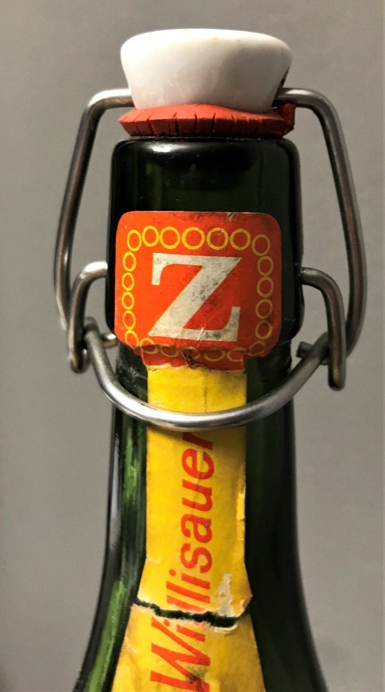 Bottiglie: Alte Bügelflasche Flasche Willisau 1964 – Usato da Rothrist venduto da Luckywinner 3