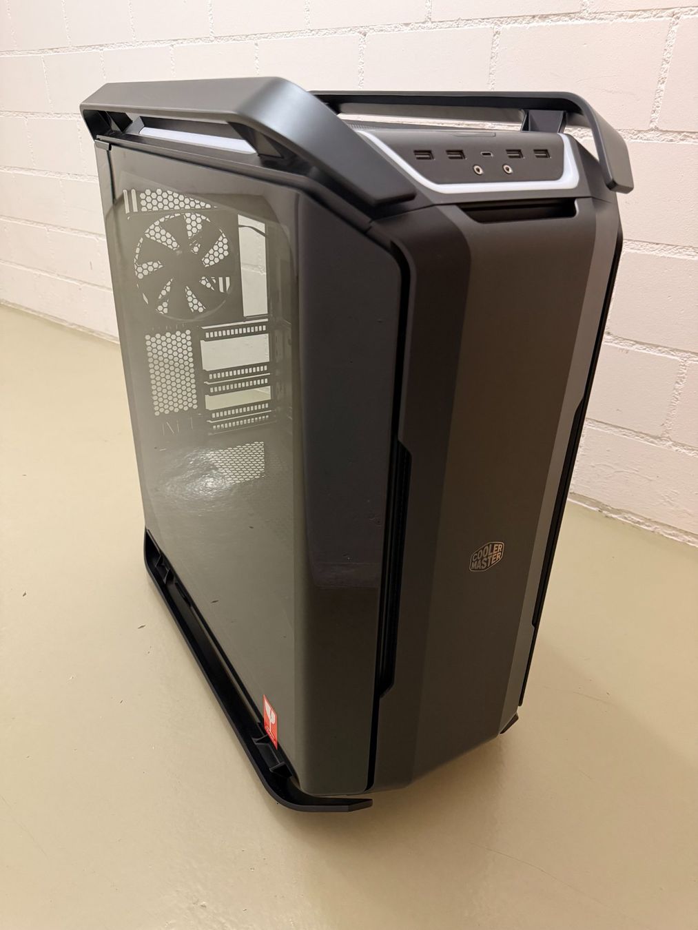 Custodie: Cooler Master C700 Case – Usato da Müntschemier venduto da marcner