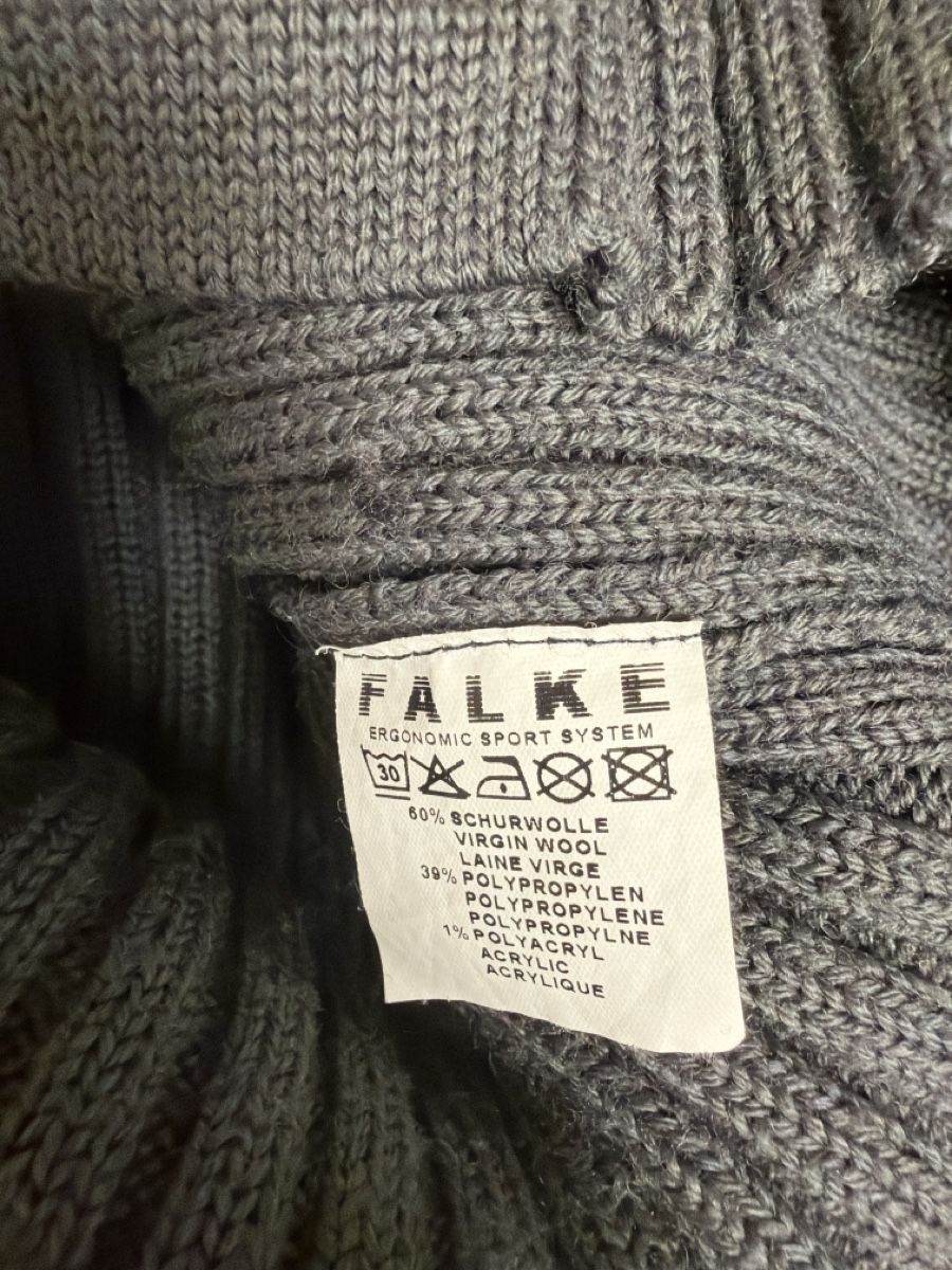 Peak Performance Kleiderpakete: 3 Pullover Falke & Peak Performance – Gebraucht aus Ennetbaden von Katiusia 4