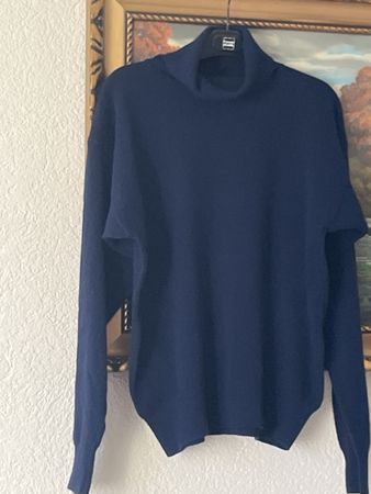 LouisLondon Edle Reine Merino Puli GereinigtTop Neuewertig