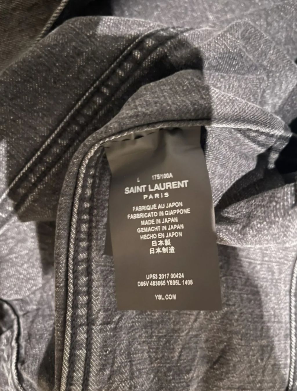Saint Laurent Giacche: Saint Laurent Heart Patch Jeans Jacket, 2017 Collection – Usato da Basel venduto da noah27 2