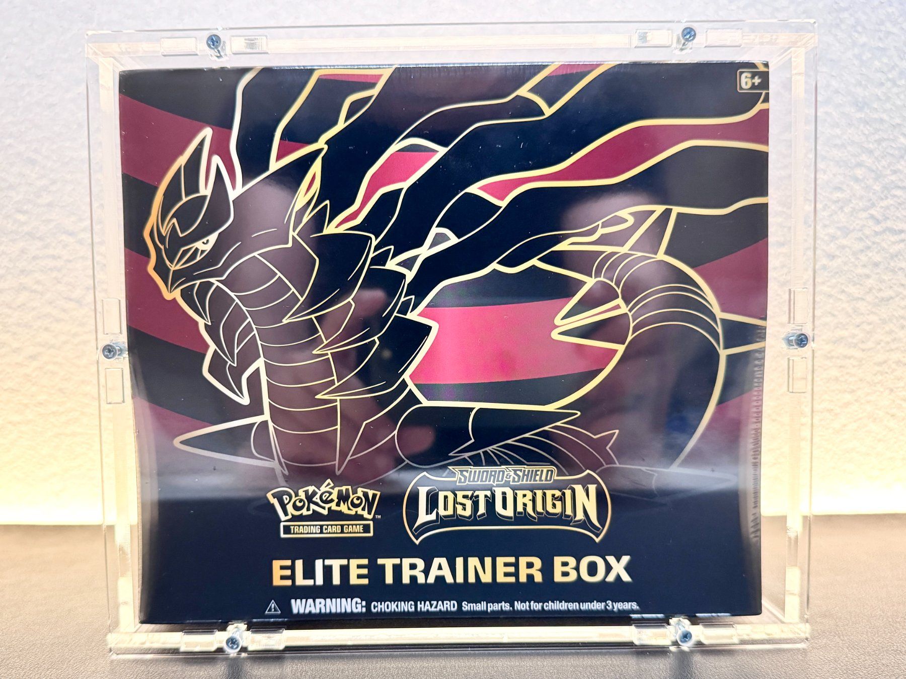 Pokémon Carte collezionabili: Pokémon Lost Origin ETB EN OVP + Acrylbox – Nuovo e nell'imballaggio originale da Schlatt TG venduto da catch_up