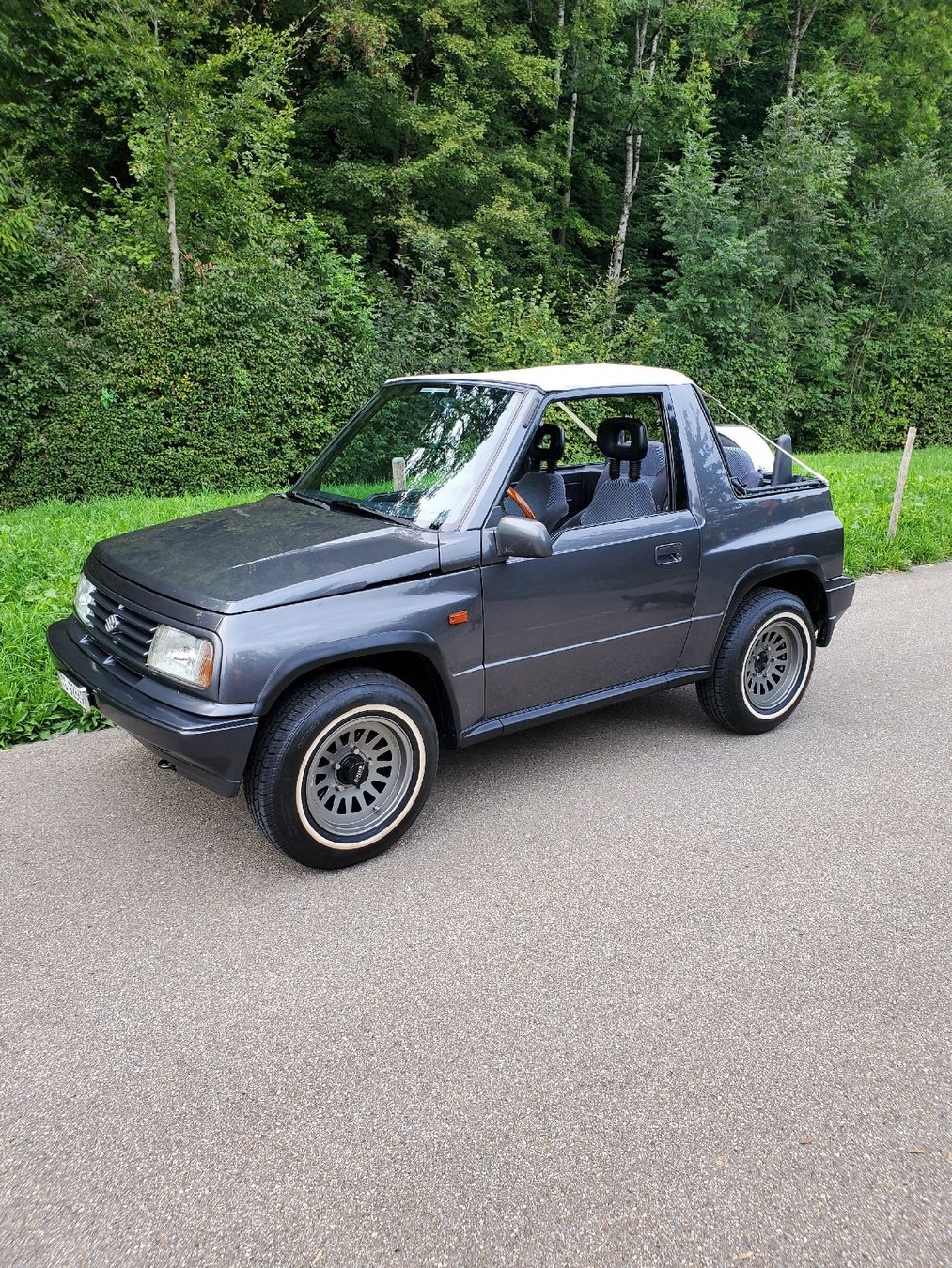 Suzuki Automobili: Suzuki Vitara Cabrio Veteranstatus – Usato da Oberwangen TG venduto da Spaltersepp 1
