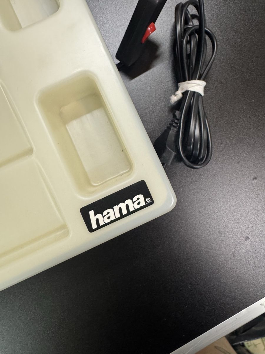 Pellicole: Hama Diasortiergerät neu!  – Nuovo (secondo la descrizione) da Schüpfen venduto da direktweg 3