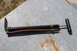Original Velopumpe zum Militärvelo/Ordonanzvelo 05