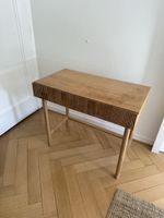 Schreibtisch / Schminktisch
