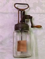 Antike Buttermaschine / Butterschleuder aus Glas mit Handkur