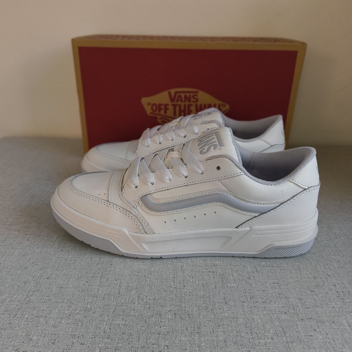 Vans Scarpe da uomo: Vans Hylane, Grösse US 8 EURO 40.5 – Nuovo e nell'imballaggio originale da Uitikon Waldegg venduto da PJLS1 2