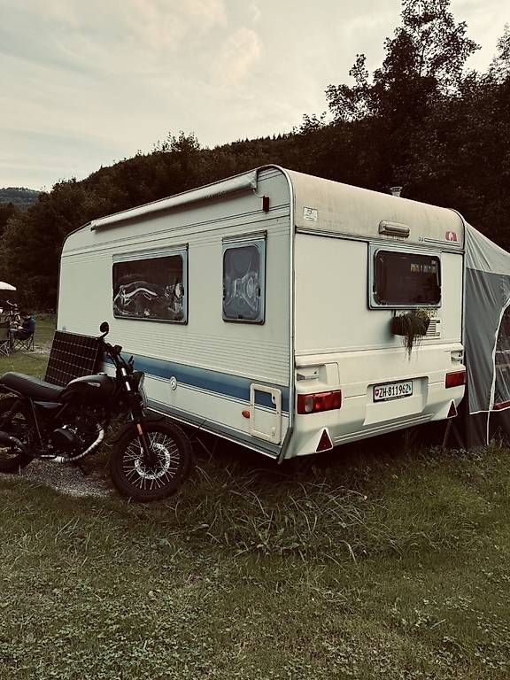 Camping Fahrzeuge: Wohnwagen – Gebraucht aus Zürich von Hanglooi