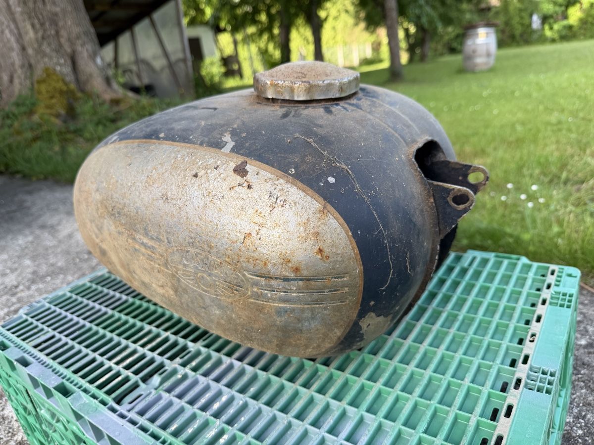 Jawa Tutti i ricambio per moto: Réservoir / Tank - JAWA – Usato da Courtételle venduto da claude41 6