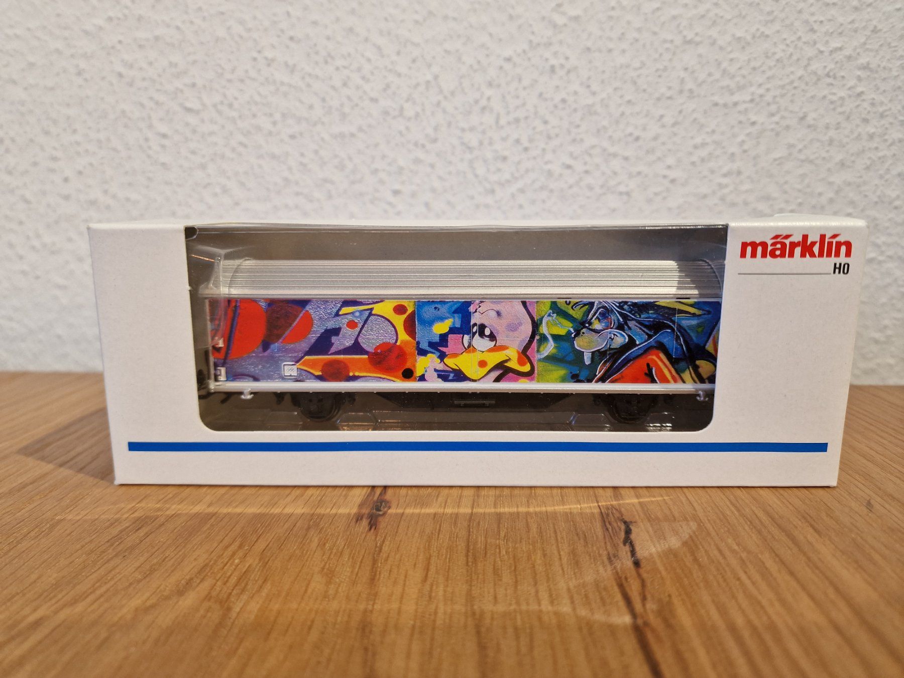 Märklin Modelleisenbahnen: Märklin Graffiti Güterwagen H0 – Gebraucht aus Matten b. Interlaken von lor_hr9w 3