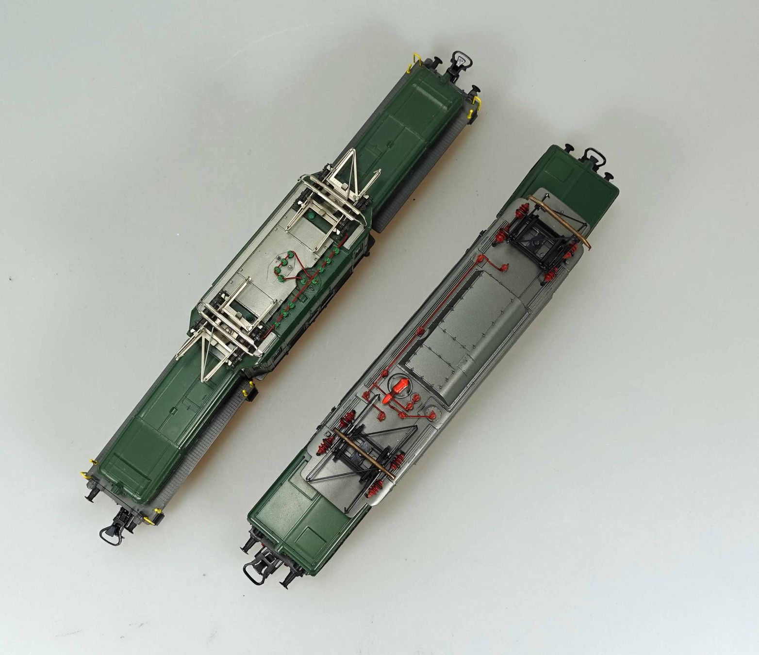 Märklin Modellini di ferrovie: Märklin H0 3300, CH- und D-Krokodil – Usato da Niederglatt ZH venduto da bego8172 4