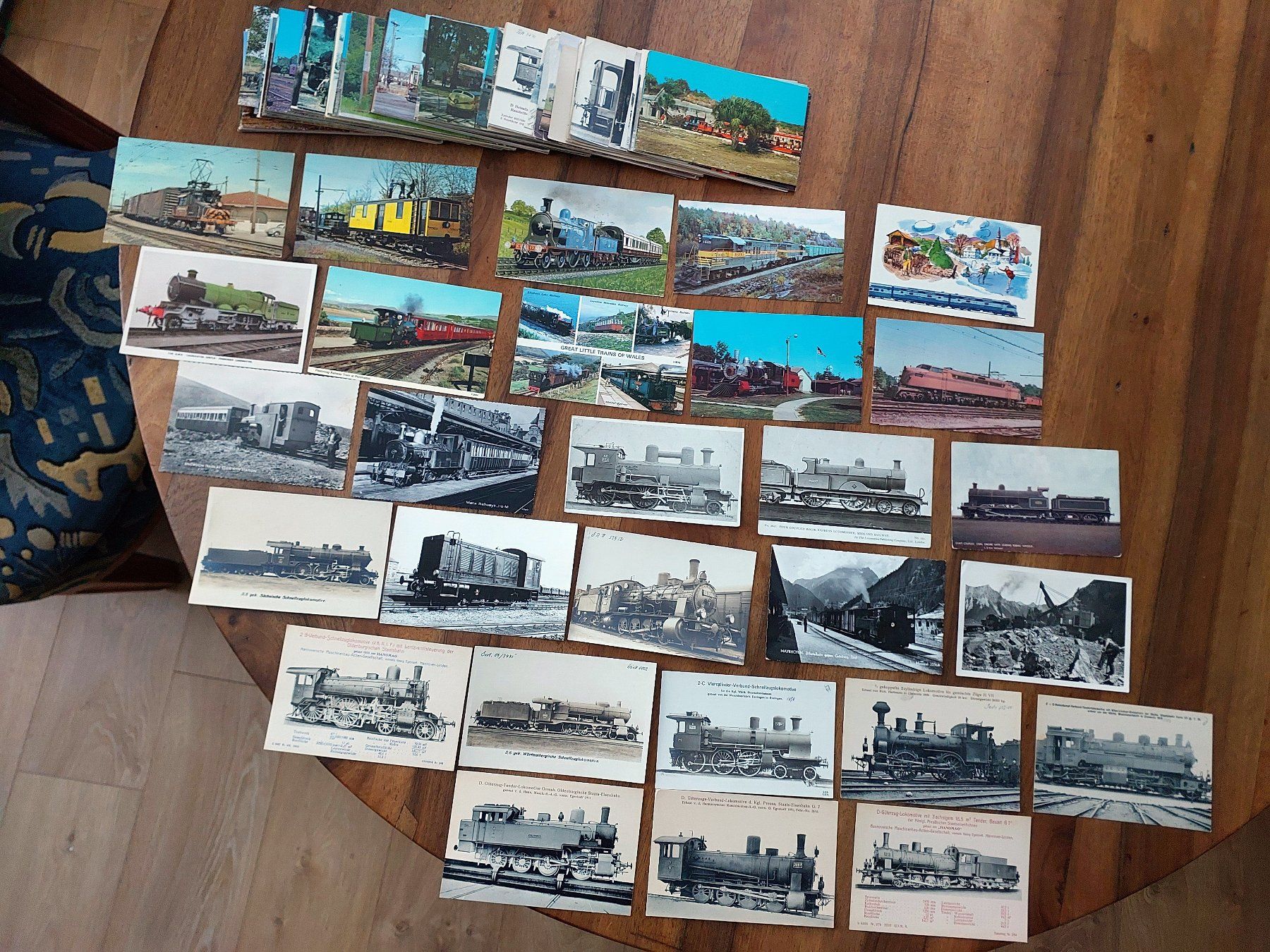 Cartoline postali: 200 verschiedene Eisenbahn-Ansichtskarten Ausland – Usato da Schönenwerd venduto da Steidi 1