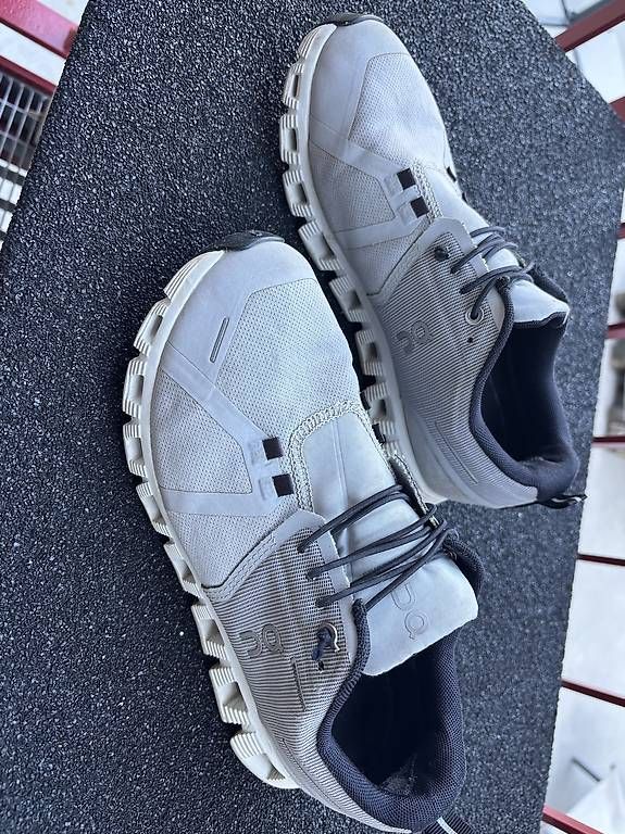 Herrenschuhe: On Schuhe – Gebraucht aus Mühlehorn von franziska89 1