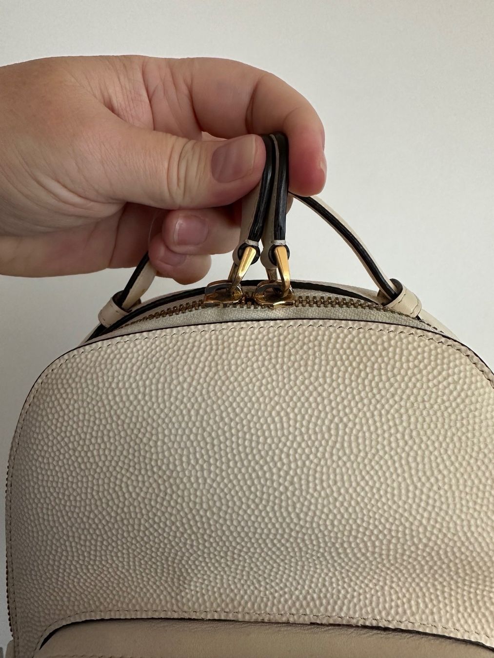 Bally Zaini: Bally Rucksack Ecru – Nuovo (secondo la descrizione) da Pfäffikon SZ venduto da Zitrone_100 7