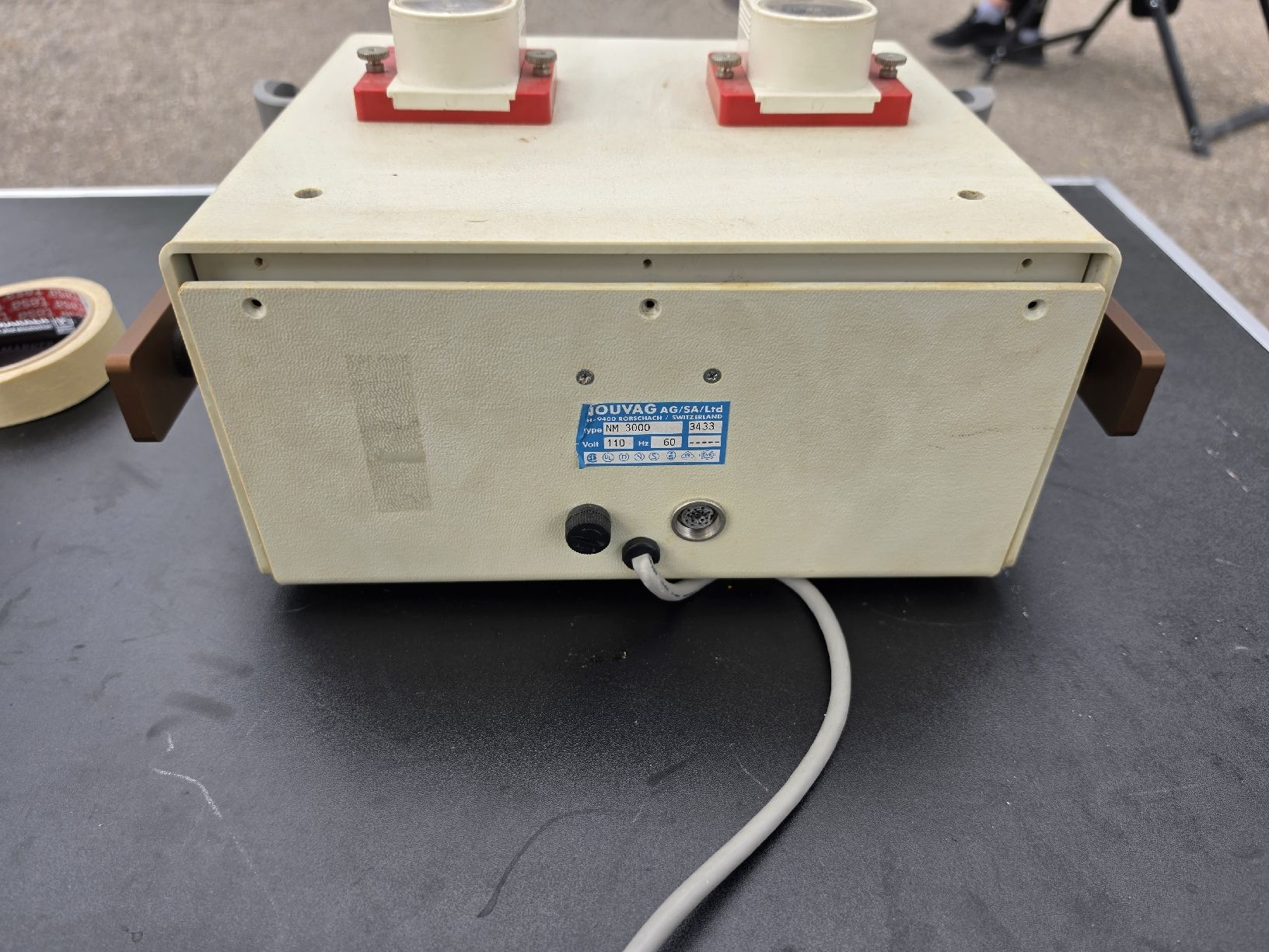Attrezzature mediche: Physio-Dispenser 4000 gebraucht CORE-VENT 2 Saug-Druck-Einhe – Usato da Mettlen venduto da elios0888 2