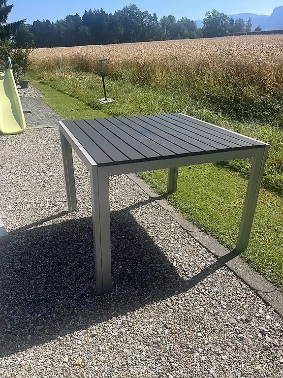 Tables: Tisch  – D'occasion à Kriessern par ugr_d6sy 1
