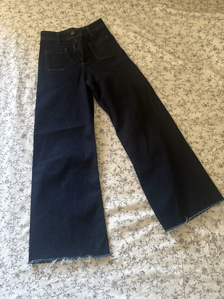 Jeans: Jeans zara – Gebraucht aus Les Brenets von tej_c9g9