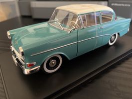 Opel Rekord P1.    1:24
