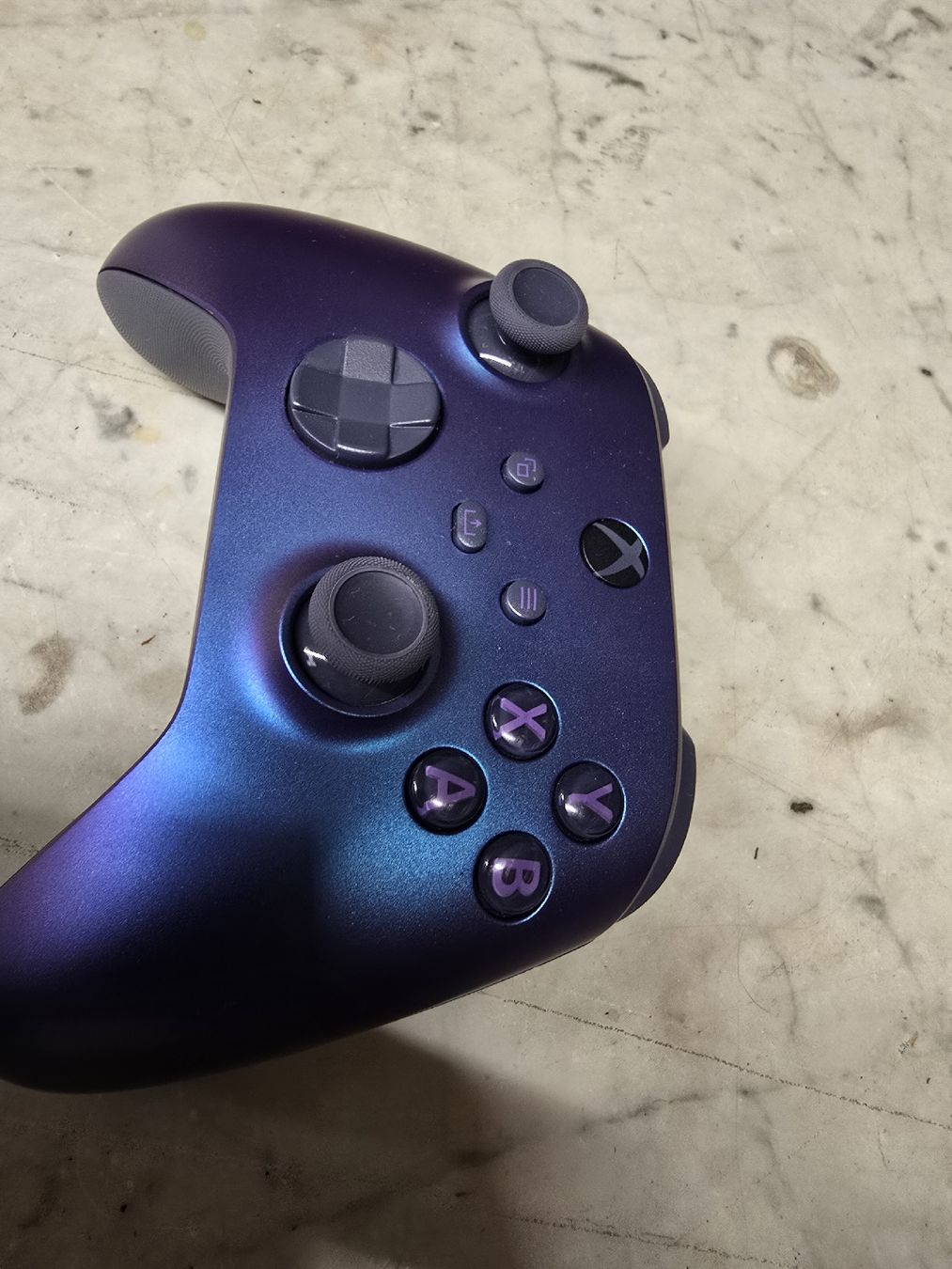 Microsoft Console: Xbox Series Controller - Top Zustand - Special Edition – Usato da Matzingen venduto da Privatverkauf.ch 2