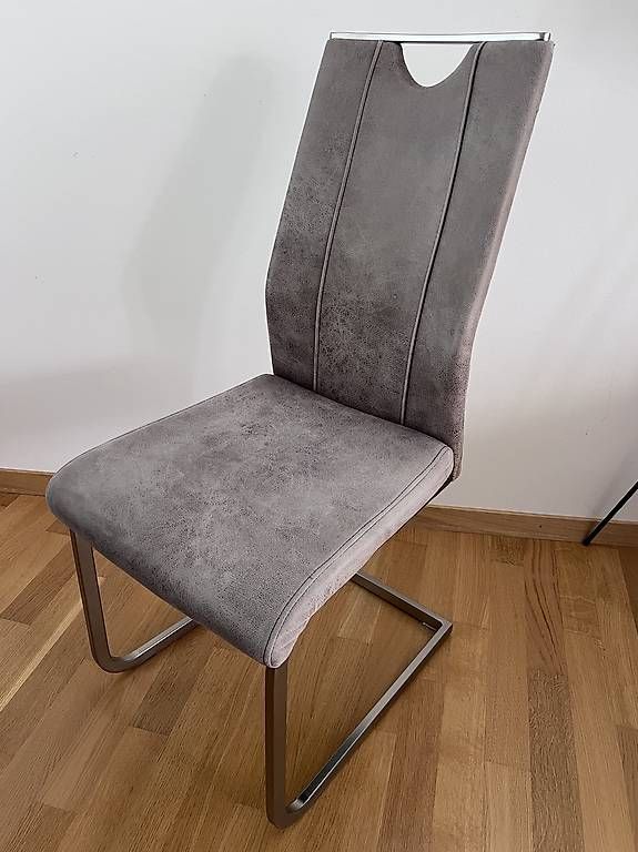 Sedie: 6 Chaises à vendre – Usato da La Tour-de-Peilz venduto da Lucky93