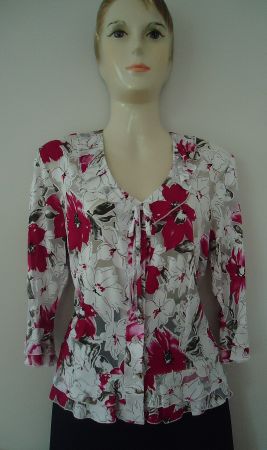 Damenbluse weiss mit roten Blumen