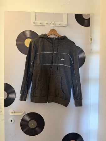 Nike Hoodie Grey Size S used