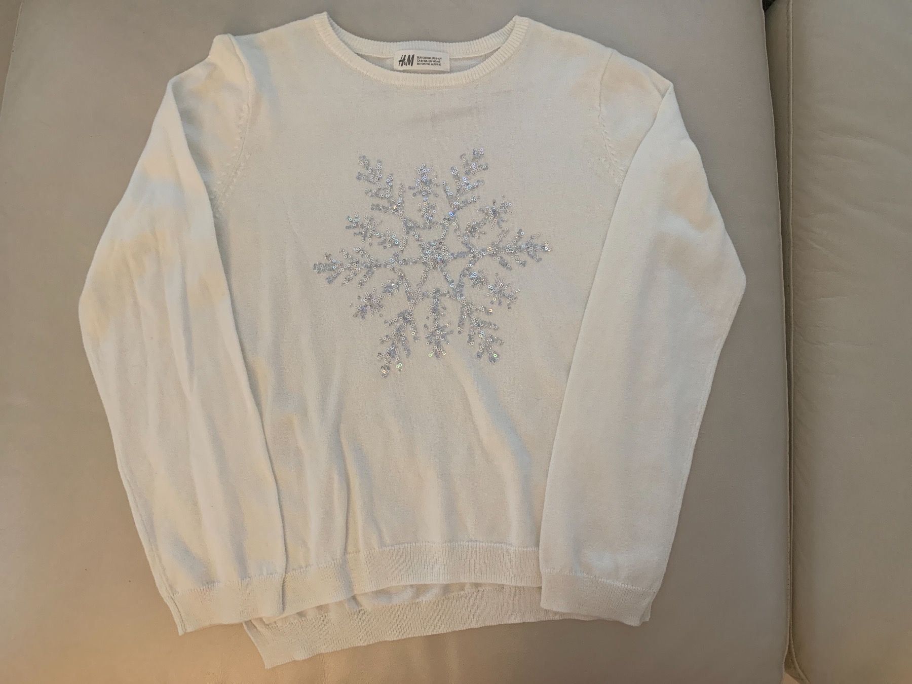 H&M Maglioni & Felpe: H&M Pulli Motiv Schnee gr 134-140 – Usato da Adligenswil venduto da Phoenix2017