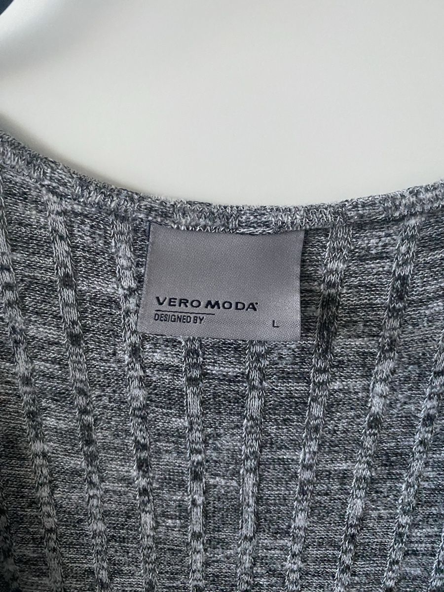 Giacche: Strickjacke – Usato da Staad SG venduto da gabi174 1