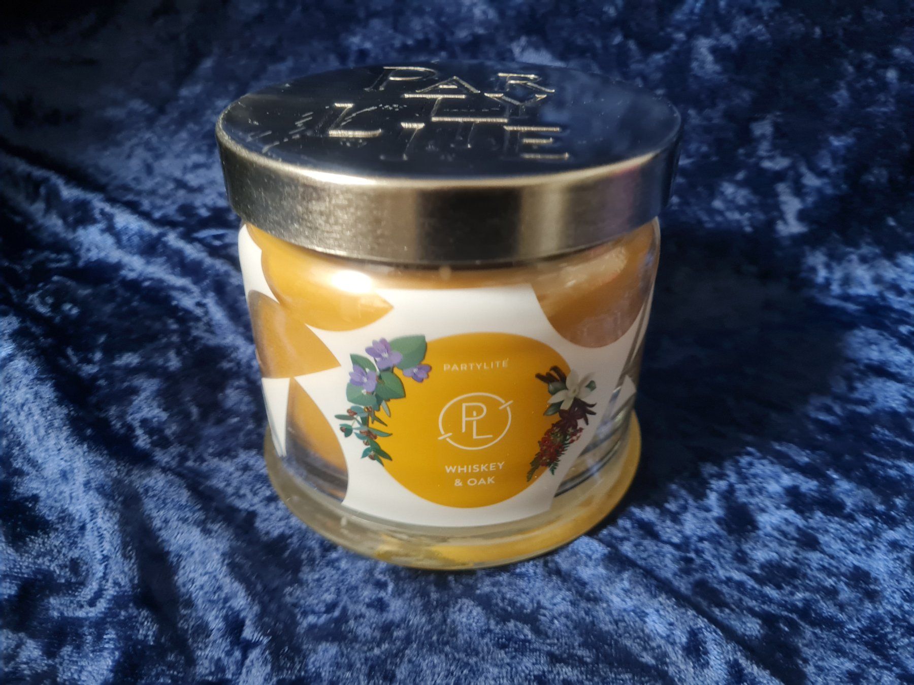 Partylite Candele: PartyLite - 3-Docht-Glas Whiskey + Oak – Nuovo (secondo la descrizione) da Othmarsingen venduto da Kleibai