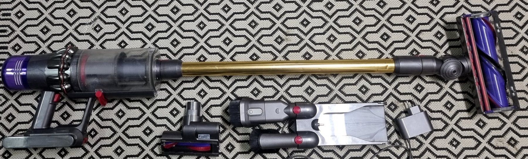 Dyson Aspirapolveri & Accessori: Dyson V11 Staubsauger / aspirateur – Usato da Collonges venduto da arashee 2